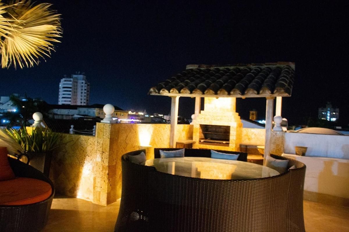 Apartamento Luxury Penthouse & Jacuzzi Rooftop