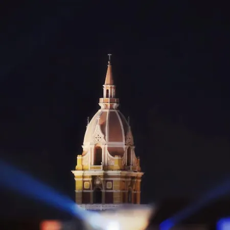 Luxury Penthouse & Jacuzzi Rooftop * Cartagena
