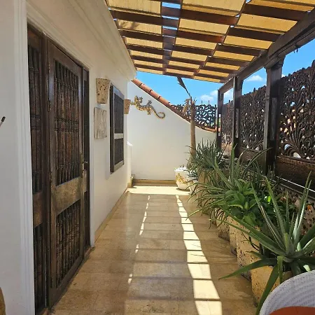 Luxury Penthouse & Jacuzzi Rooftop Apartamento *