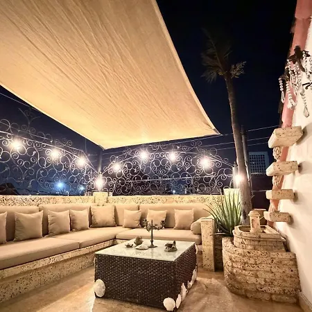Apartamento Luxury Penthouse & Jacuzzi Rooftop *