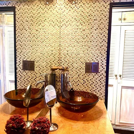 Apartamento Luxury Penthouse & Jacuzzi Rooftop
