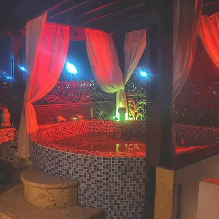 Luxury Penthouse & Jacuzzi Rooftop * Cartagena